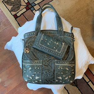 American West leather handbag w/matching wallet